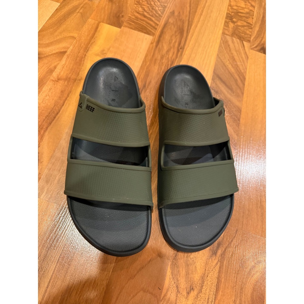 Reef oasis Slide Sandals Mens Size 12 Olive Green Excellent Water Friendly EVA